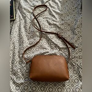 Universal Thread small tan bag